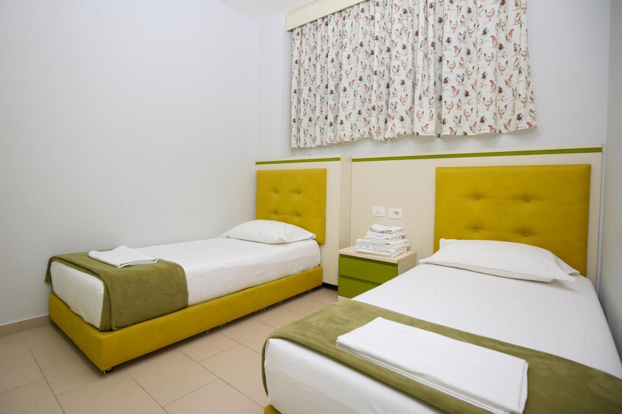 Diamond Hill Resort & Spa Vlorë Esterno foto