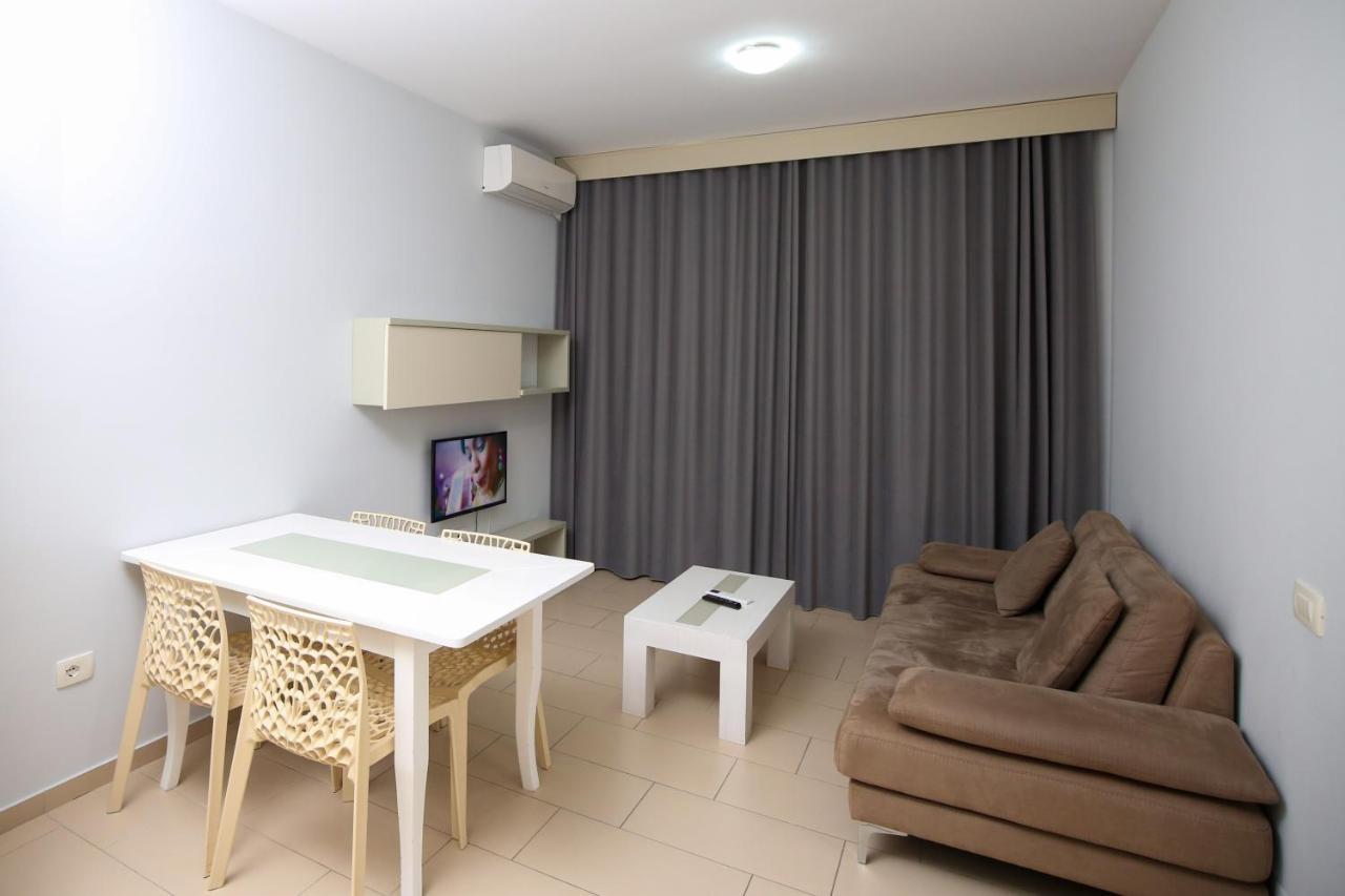 Diamond Hill Resort & Spa Vlorë Esterno foto